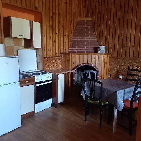 Pokoj 4 Osobowy W Centrum Gdanska Z Aneksem Kuchennym Rooms To Let Екстериор снимка